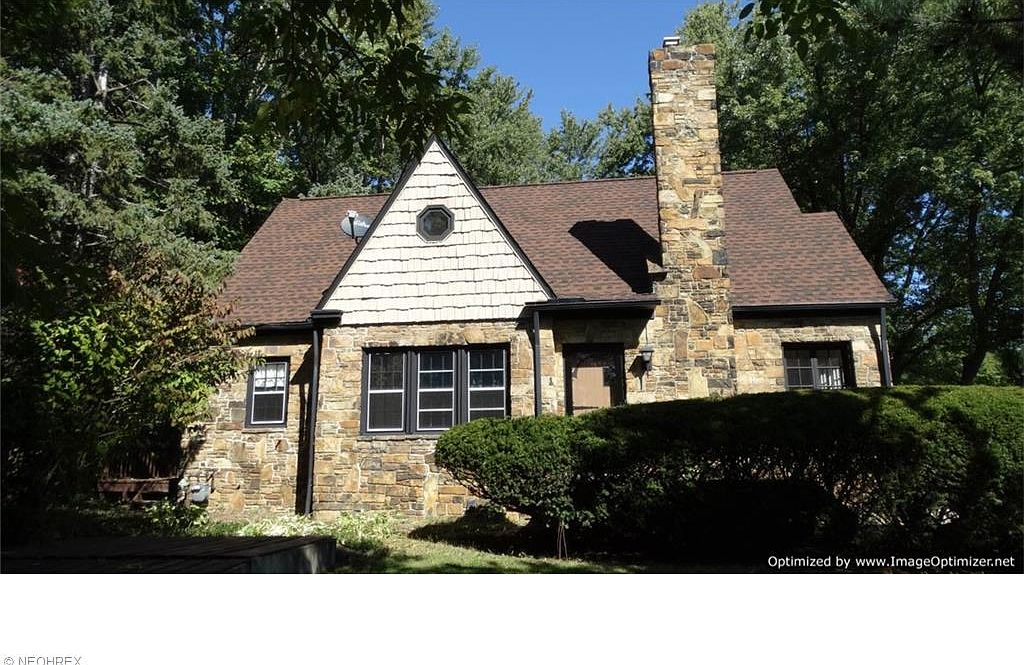 8202 Sherman Rd, Chesterland, OH 44026 Zillow