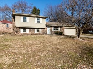 372 Redbud Pl, Greenwood, IN 46142