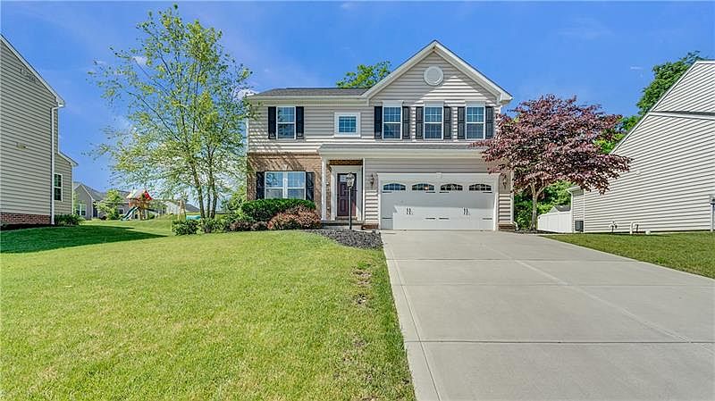 1st image of 102 Cimarron Dr