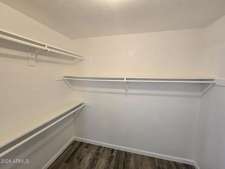 715 N Arrowhead Dr #3 — Photo 14