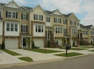 9850 Precious Stone Dr, Wake Forest, NC 27587