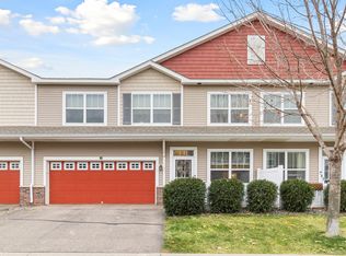 1960 Commonwealth Blvd UNIT 7, Chanhassen, MN 55317