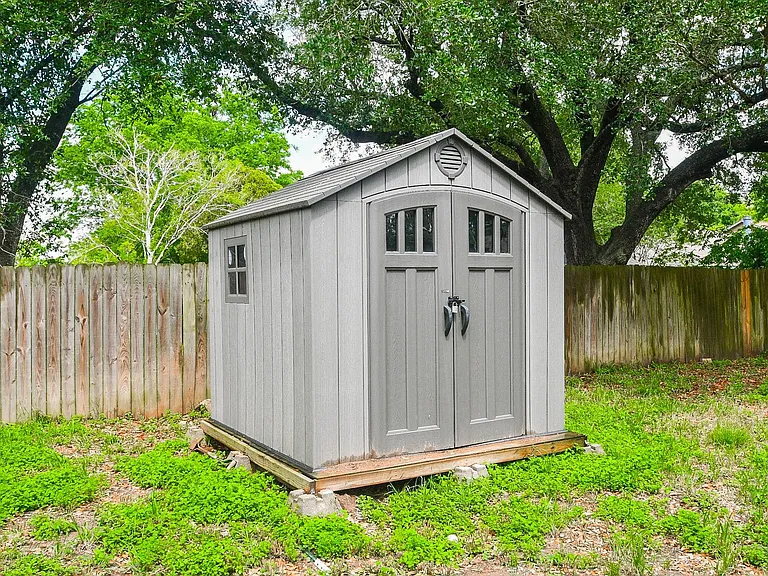 2406 Blue Mist Ct — Photo 32