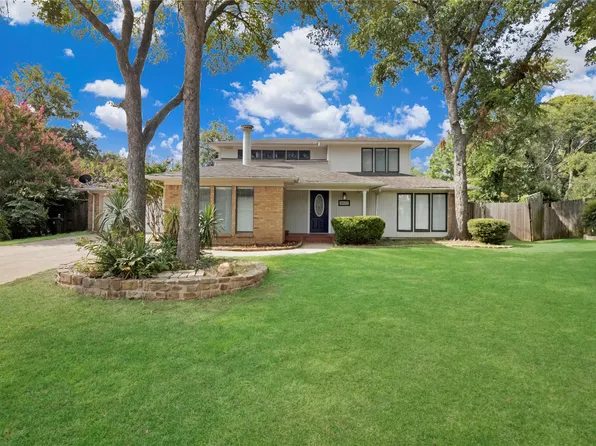 4927 Stage Line Dr, Arlington, TX 76017