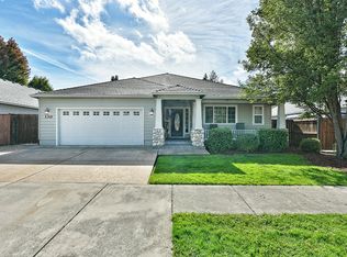 130 Glenwood Dr, Eagle Pt, OR 97524