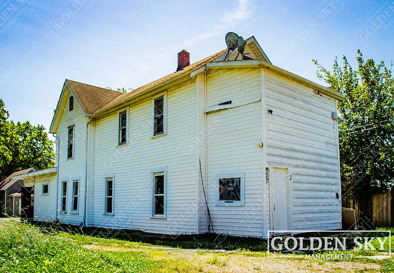 2207 S Walnut St #2 — Photo 2