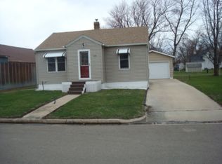 434 Bell Ave, Westbrook, MN 56183