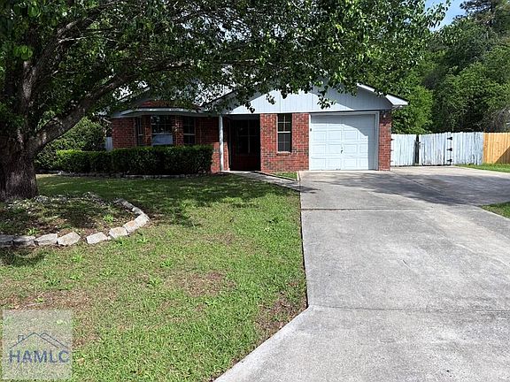 2nd image of 1477 Ben Gay Way