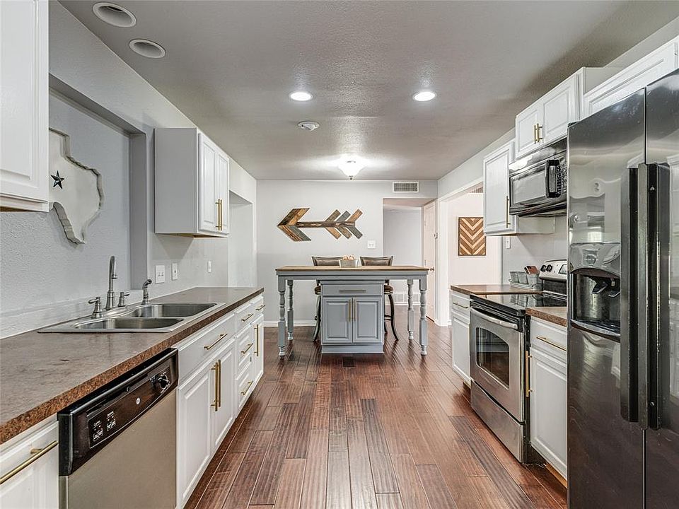 1st image of 103 Willowwood Ln
