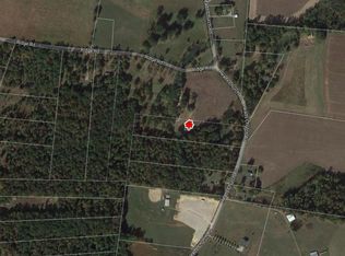 2824 Heads Church Rd, Cedar Hill, TN 37032