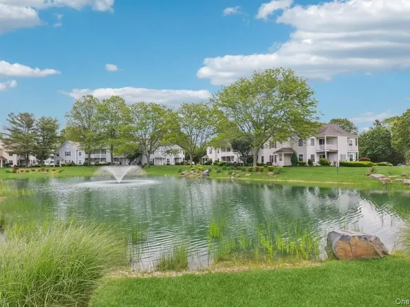 370 Artist Lake Drive, Middle Island, NY 11953