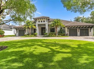 705 Coral Dr, Naples, FL 34102