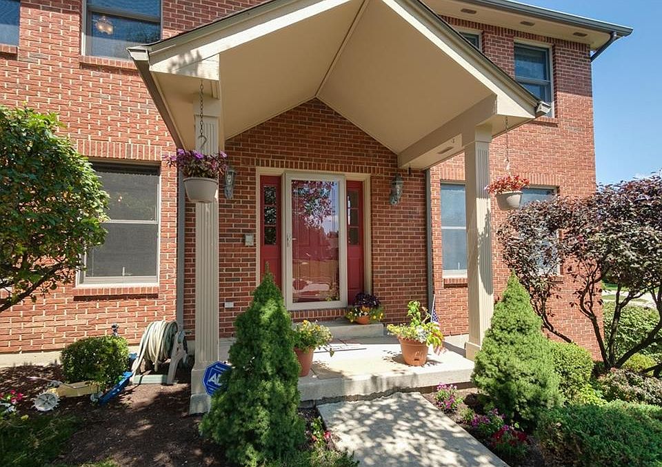 1st image of 451 Mariclaire Ave
