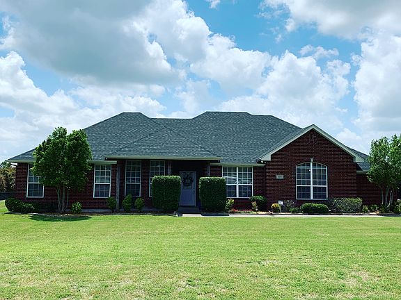 3rd image of 5630 Heritage Ct
