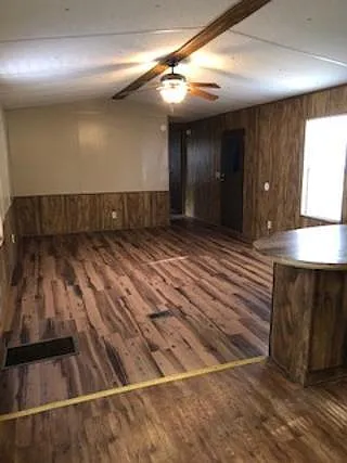 6440 Butternut Dr — Photo 2