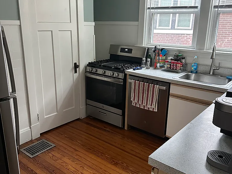 1308 Paxton Ave #1 — Photo 11