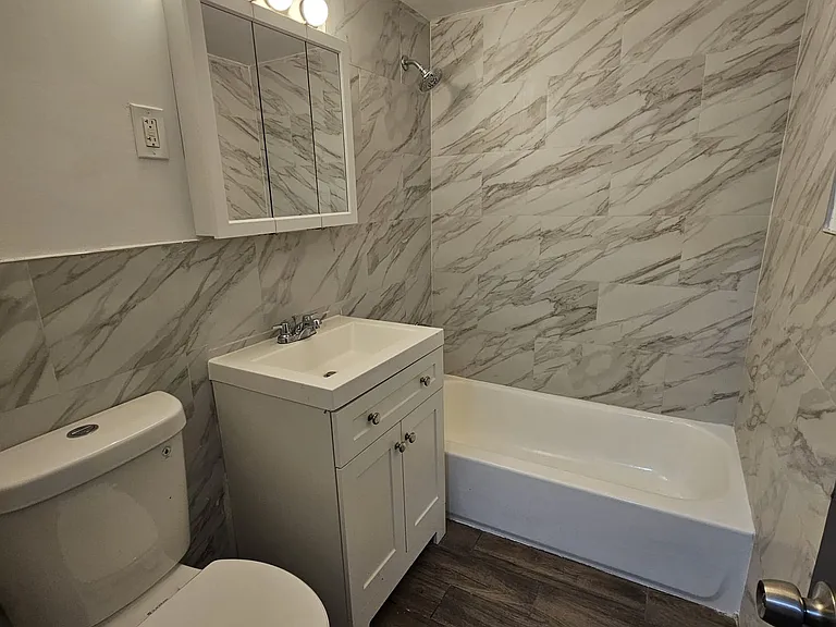276 Prospect St #1E — Photo 3