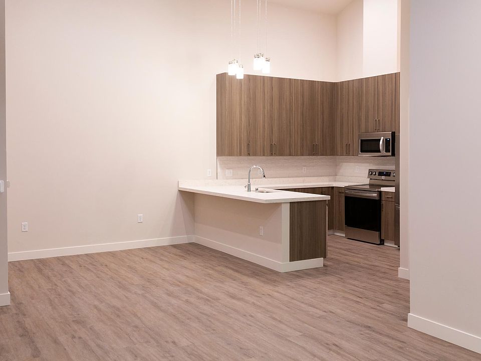Unit 201: Dining area next to kitchen