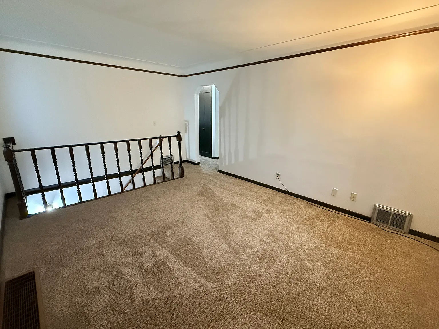 2 bed, 1185 sqft, $1,850 — Photo 2
