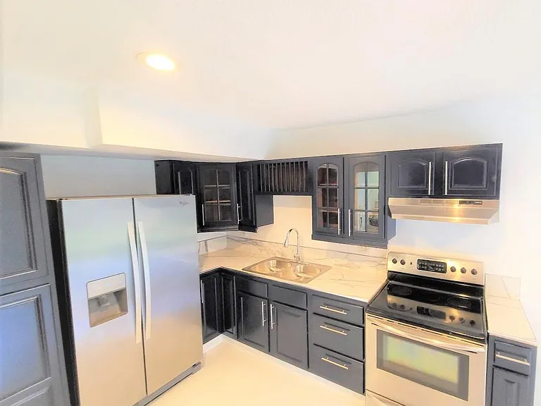 17160 SW 94th Ave — Photo 7