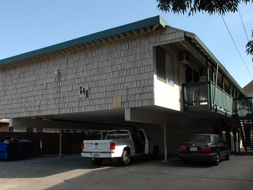 2nd image of 640 W Park St APT B