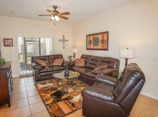2824 Oakwater Dr, Kissimmee, FL 34747