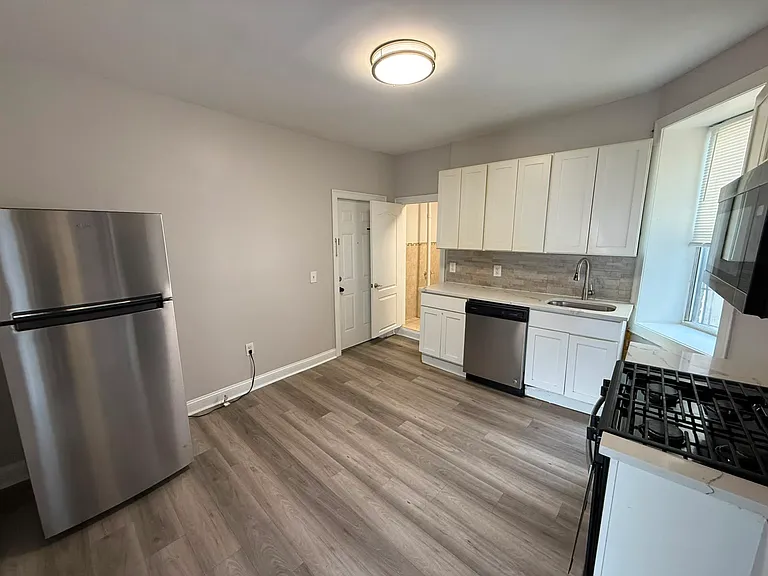 6119 Park Ave #1B — Photo 5