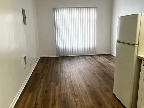 615 S Normandie Ave APT 39, Los Angeles, CA 90005