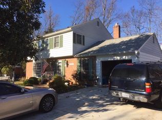 8216 Dabney Ave, Springfield, VA 22152