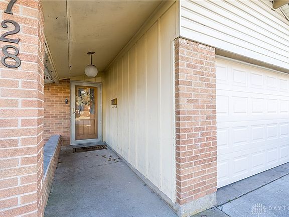 4th image of 728 Chandler Dr