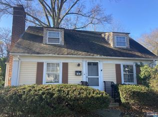 163 Wyckoff Ave, Wyckoff, NJ 07481