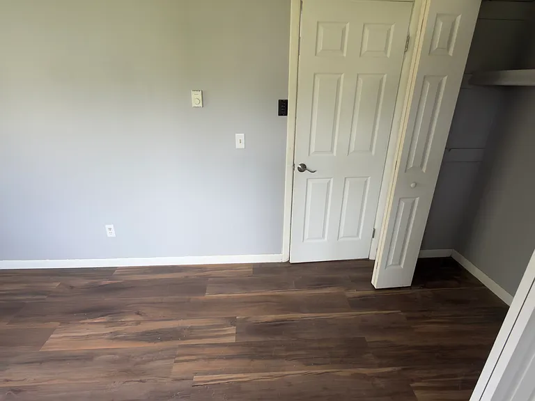 476 N Burkhart Rd — Photo 21