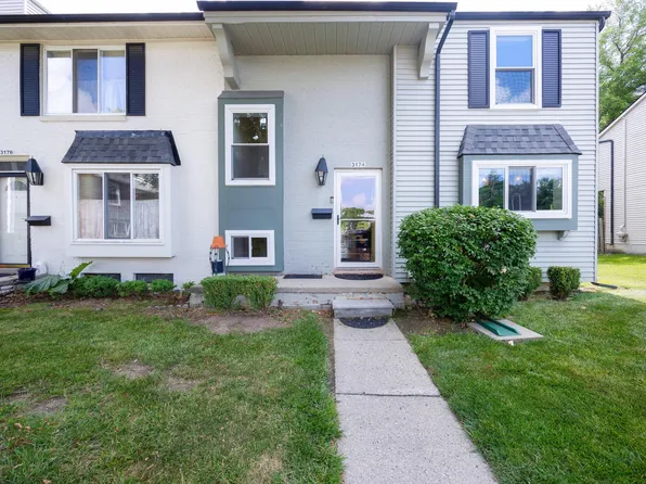3174 Bolgos Cir, Ann Arbor, MI 48105