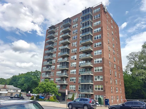 385 McLean Avenue #8D, Yonkers, NY 10705
