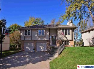 5706 S 155th St, Omaha, NE 68137