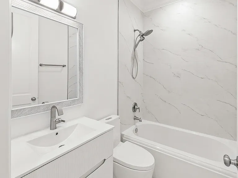 47 SW Osceola St #206 — Photo 19