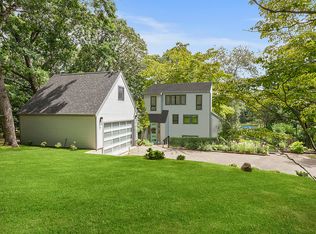 23 Isle Of Wight Rd, East Hampton, NY 11937