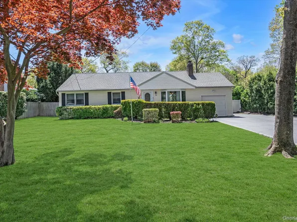 88 Colonial Street, East Northport, NY 11731