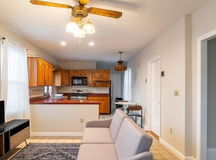 88 Glen St #2F, Somerville, MA 02145