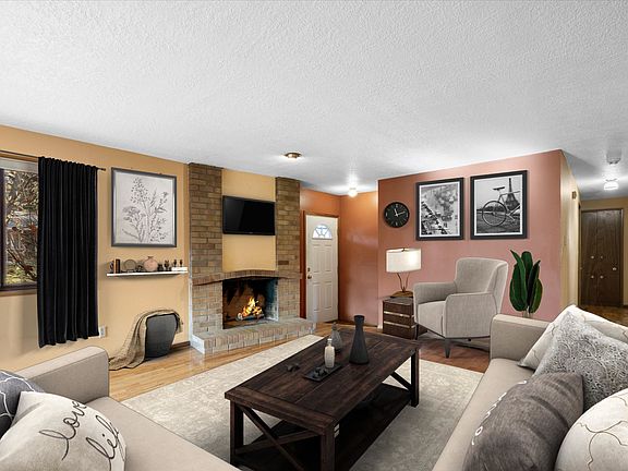 2nd image of 8606 N Weipert Dr