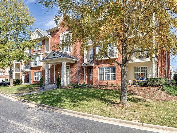 4th image of 3201 Aspen Grove Dr APT I2