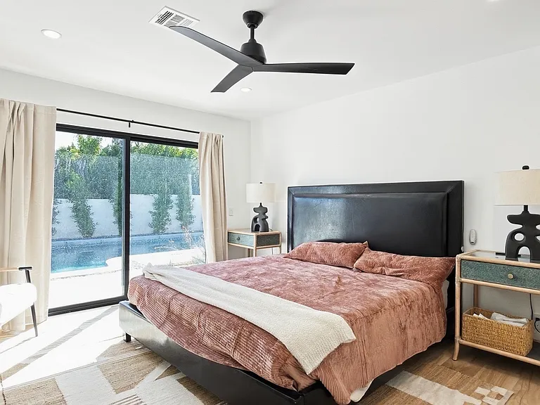 363 W Yorba Rd — Photo 13