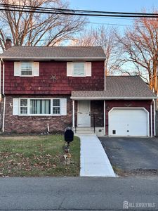 8 Montclair Ave, Edison, NJ, 08820