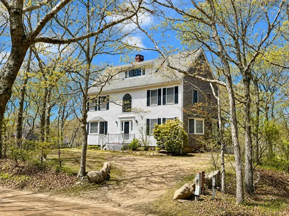 81 Whalers Walk, Edgartown, MA 02539