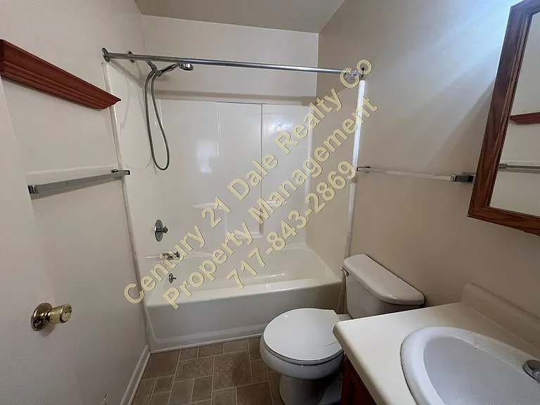 45 Williamstown Cir — Photo 11