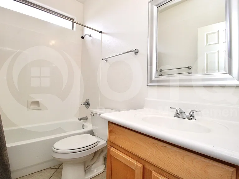 2450 E Darrel Rd — Photo 21
