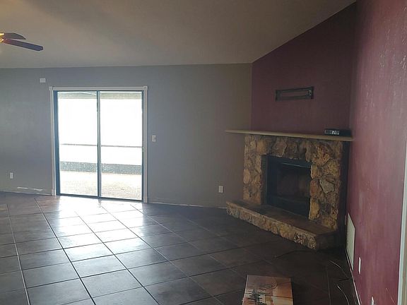 2nd image of 1237 Thomasina Dr