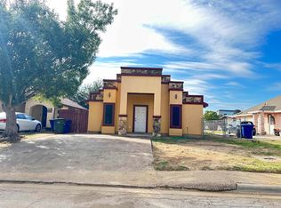 413 Badajoz Ln, Laredo, TX 78046
