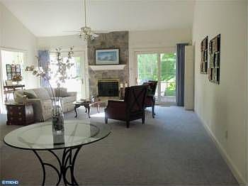 2nd image of 442 Creekside Dr