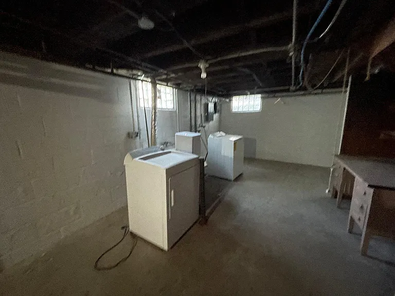 3958 E Plankinton Ave — Photo 19